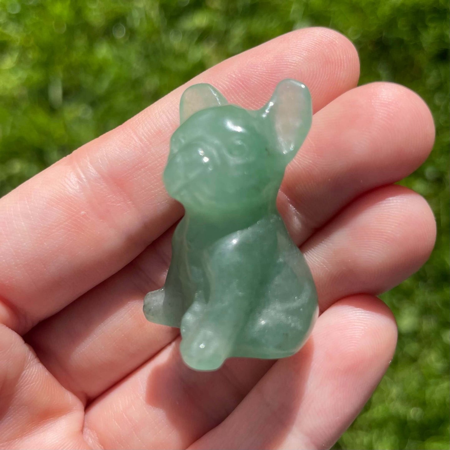 figura detallada de bulldog ideal para decorar y llevarlo contigo a tus estudios y atrear buena suerte y exito