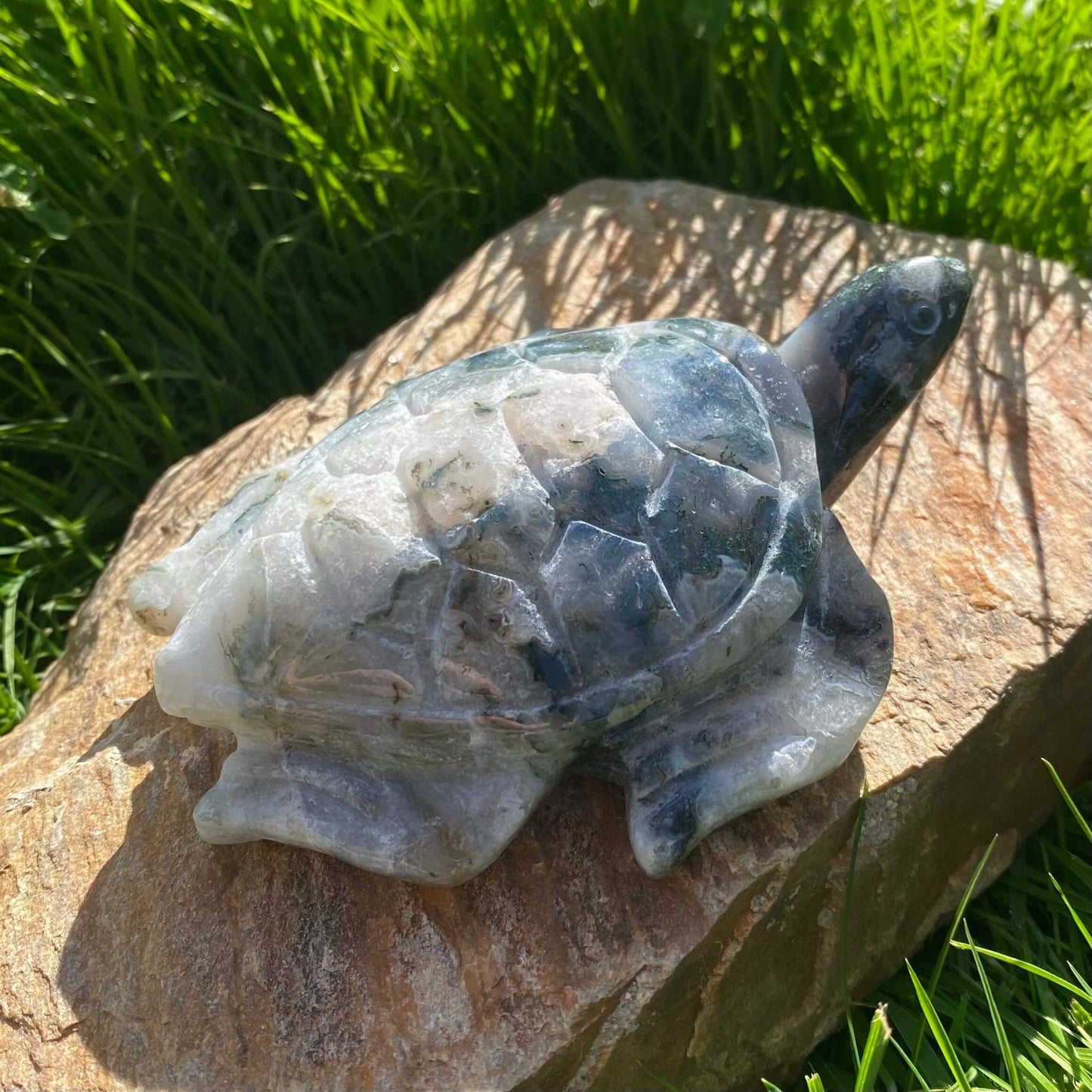 Figura tortuga mineral agata para proteger tu hogar
